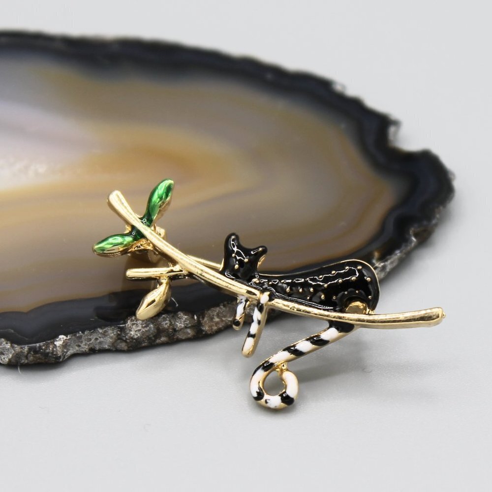 Jewelry pin brooch cat animal black white gold tone cute adorable new